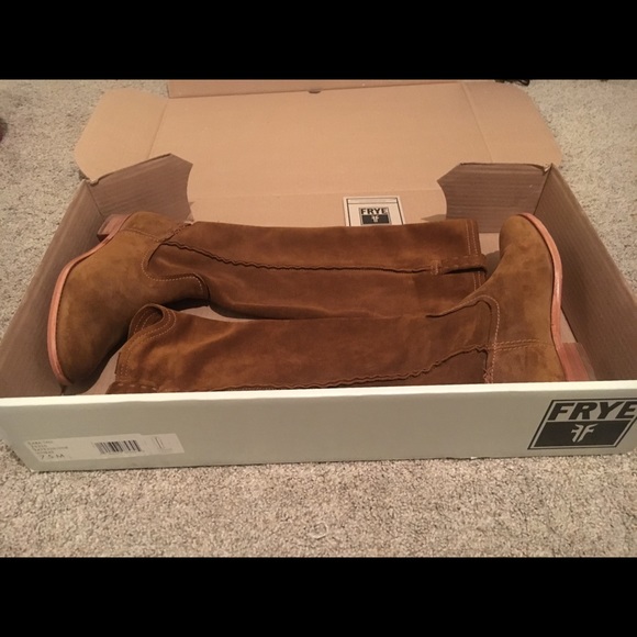 Cara Frye Boots. Size 7.5. - Picture 3 of 5